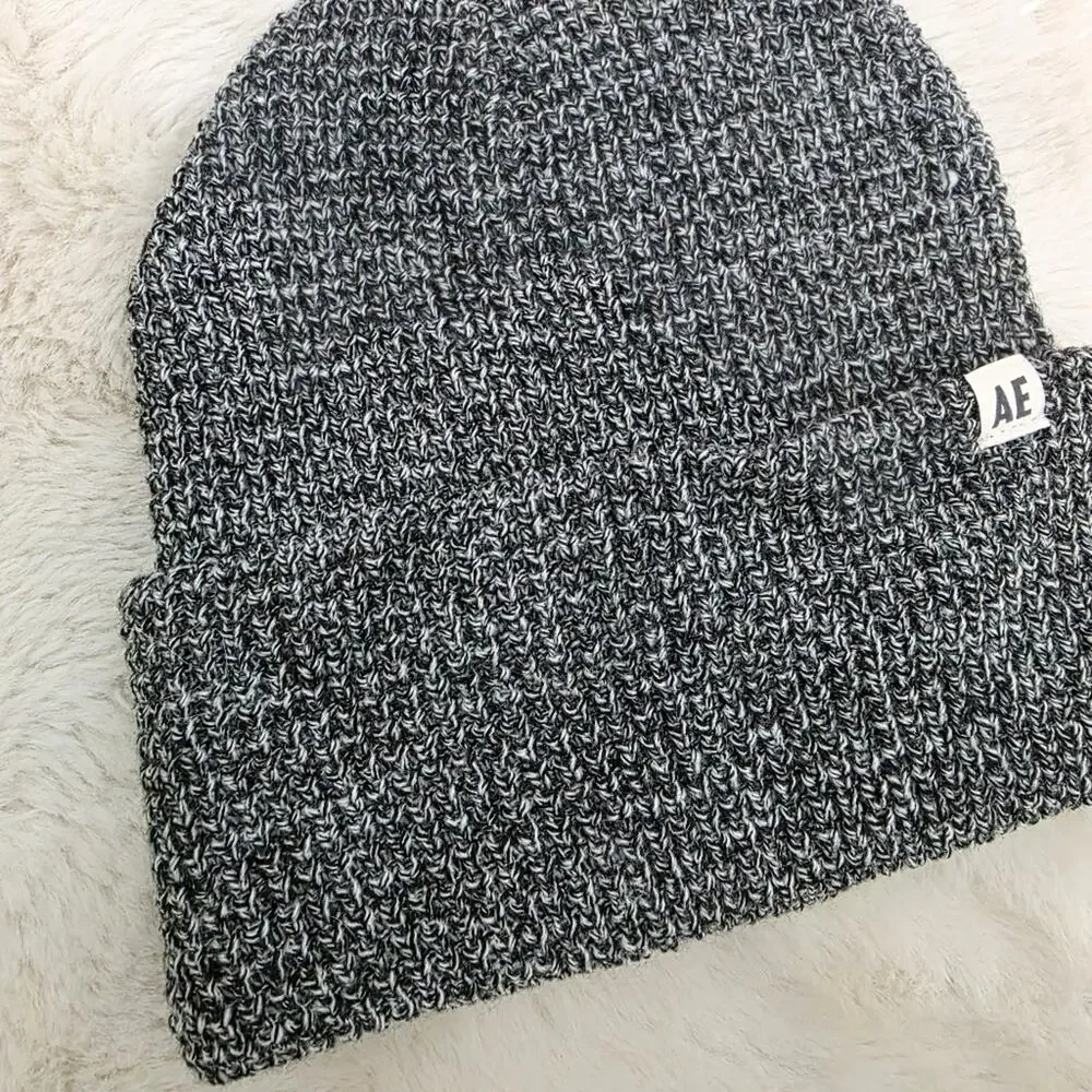 American Eagle Black Marbled Waffle Knit Beanie NWT Unisex Slouchy Winter Hat OS